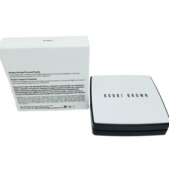 Bobbi Brown Vitamin Enriched Pressed Powder Yellow - Picture 2 of 3